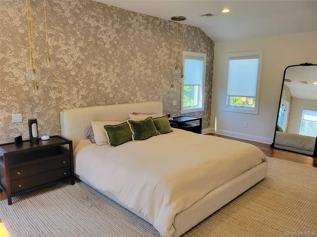 650 Prescott Place North Woodmere NY 11581