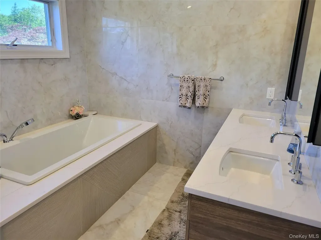 650 Prescott Place North Woodmere NY 11581