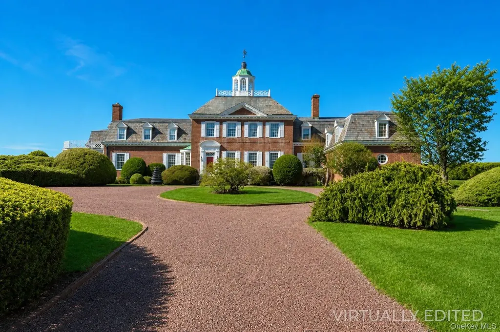2 Wallis Lane Nissequogue NY 11780