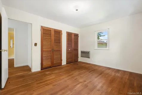 5 Hemlock Road Hartsdale NY 10530