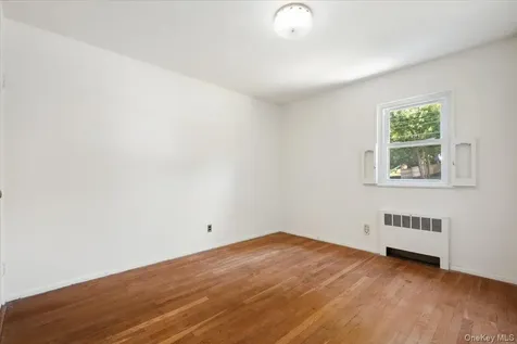 5 Hemlock Road Hartsdale NY 10530