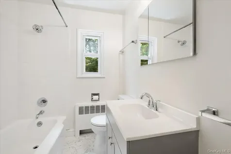 5 Hemlock Road Hartsdale NY 10530