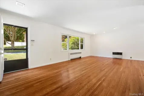 5 Hemlock Road Hartsdale NY 10530