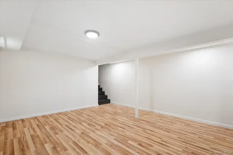 5 Hemlock Road Hartsdale NY 10530