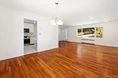 5 Hemlock Road Hartsdale NY 10530