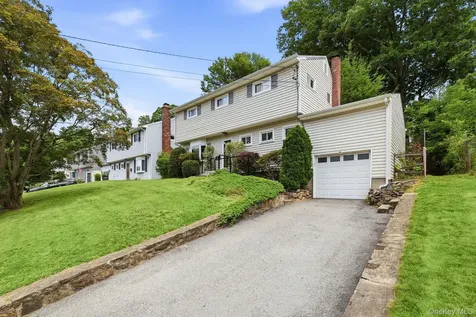 24 Valley View Terrace Mount Kisco NY 10549