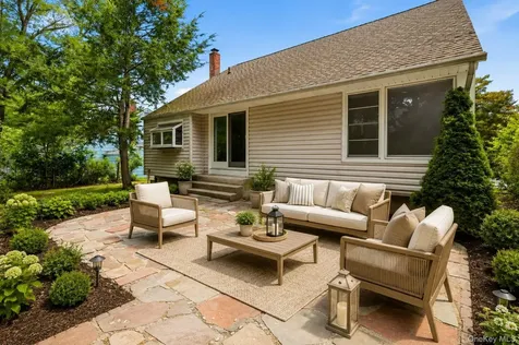 24 Valley View Terrace Mount Kisco NY 10549