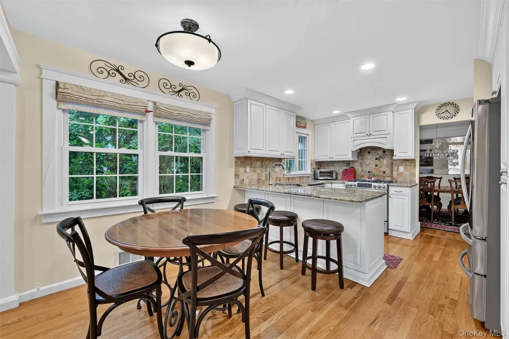 14 Tyler Place Nanuet NY 10954