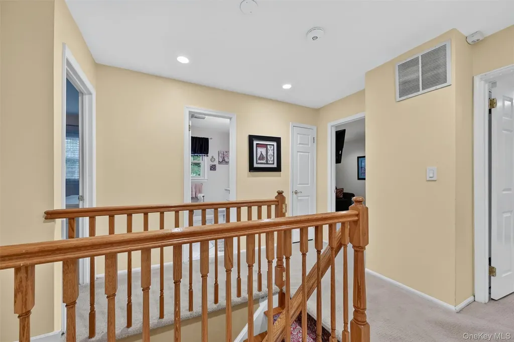 14 Tyler Place Nanuet NY 10954