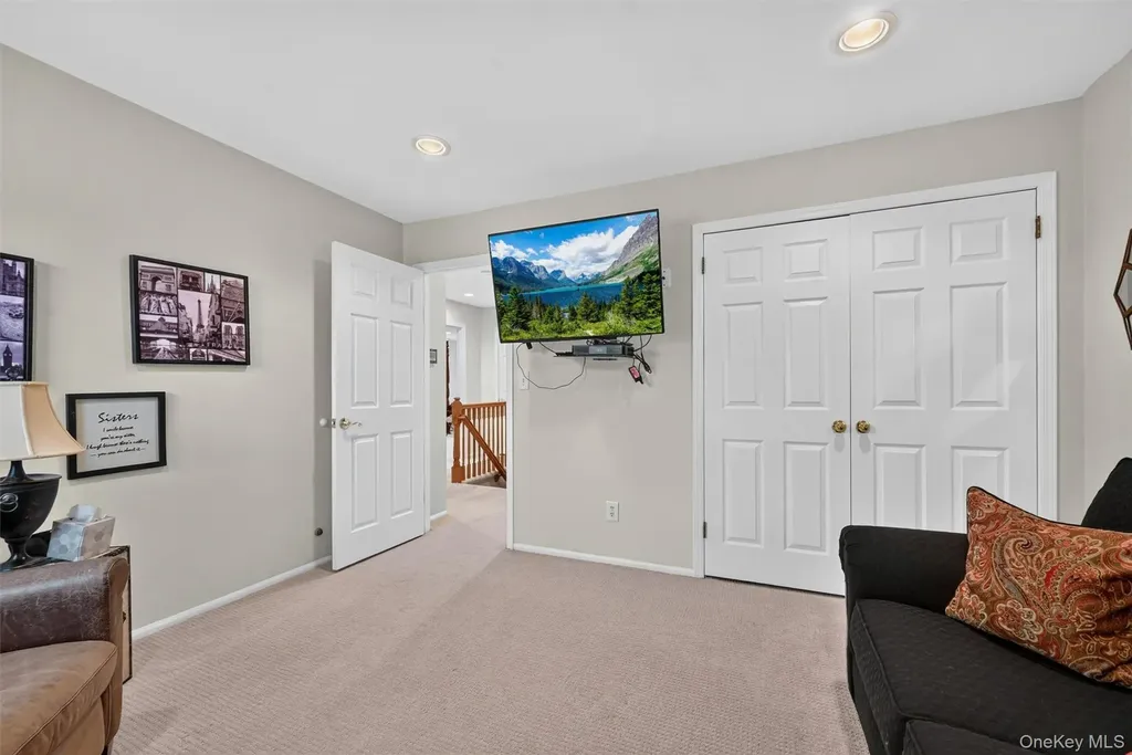 14 Tyler Place Nanuet NY 10954