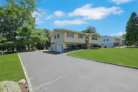 6 Hannah Lane Valley Cottage NY 10989