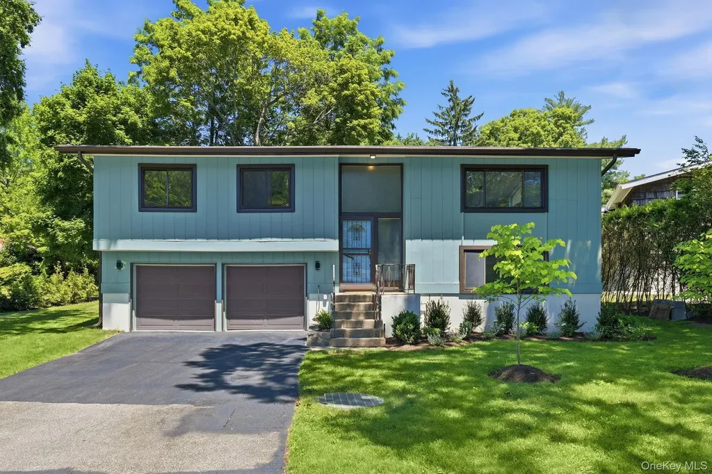 7 Brookdell Drive Hartsdale NY 10530