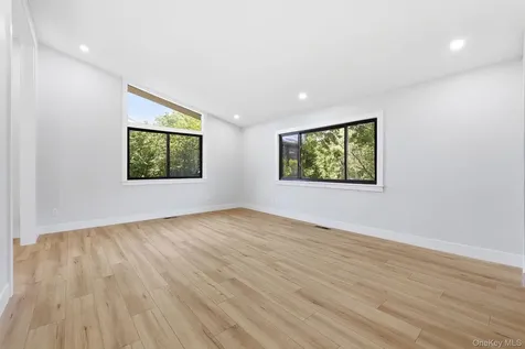 7 Brookdell Drive Hartsdale NY 10530