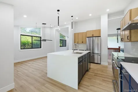 7 Brookdell Drive Hartsdale NY 10530