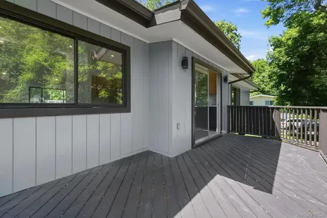 7 Brookdell Drive Hartsdale NY 10530