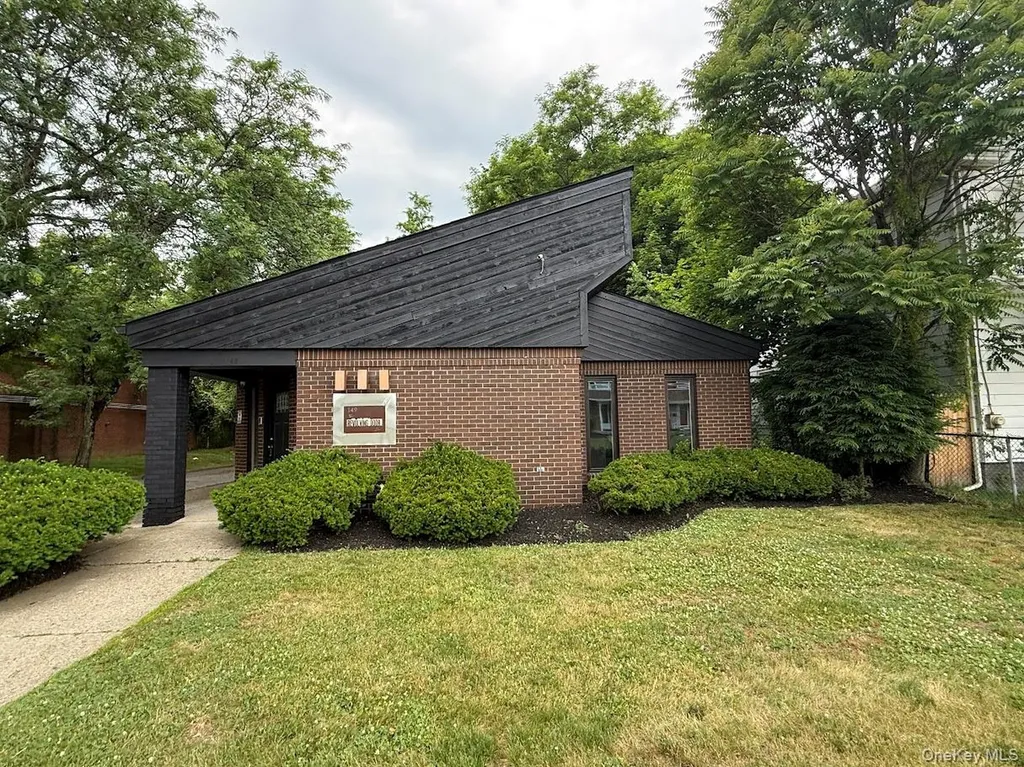 149 S Grand Avenue Poughkeepsie NY 12603