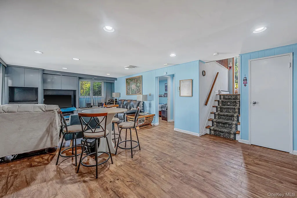 1000 Oakfield Avenue North Bellmore NY 11710