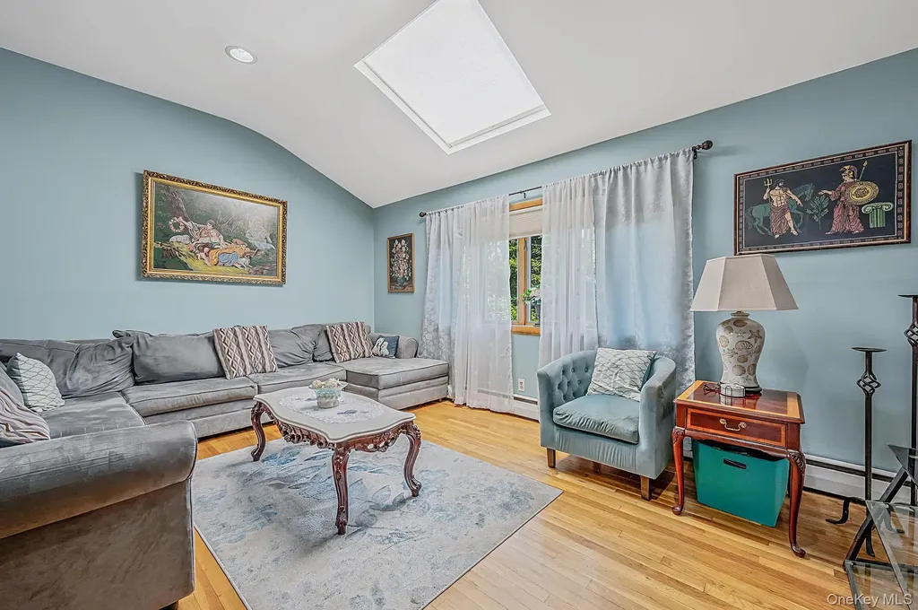 1000 Oakfield Avenue North Bellmore NY 11710