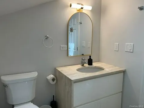 3 Fox Lane Locust Valley NY 11560