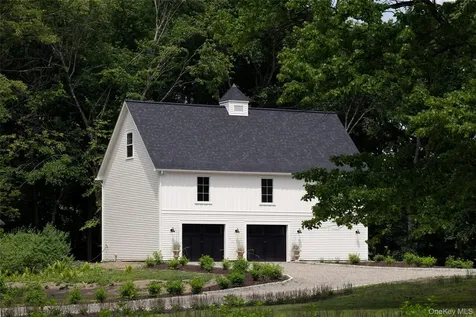 296-302 Stanford Road Millbrook NY 12545