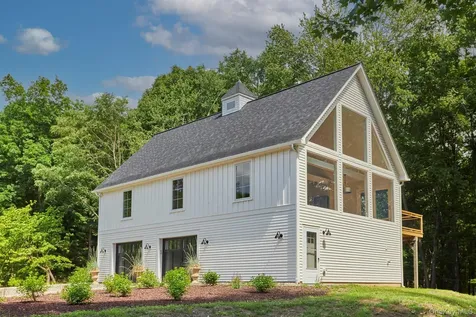 296-302 Stanford Road Millbrook NY 12545
