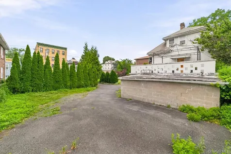 541 N High Street Mount Vernon NY 10552