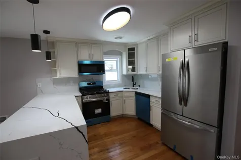 18112 145th Avenue Springfield Gardens NY 11413