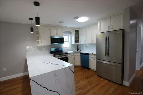 18112 145th Avenue Springfield Gardens NY 11413