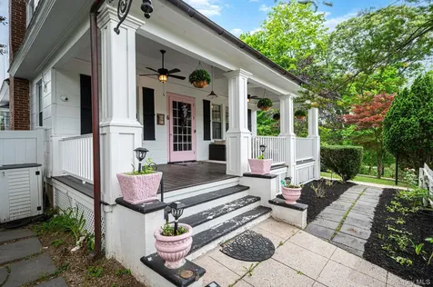 6 New York Avenue Stony Brook NY 11790