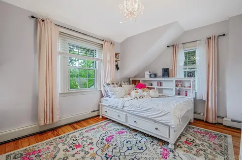 6 New York Avenue Stony Brook NY 11790