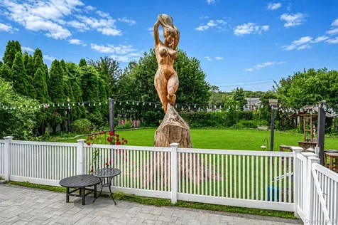6 New York Avenue Stony Brook NY 11790
