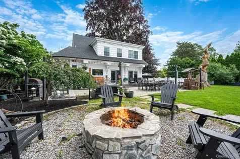 6 New York Avenue Stony Brook NY 11790