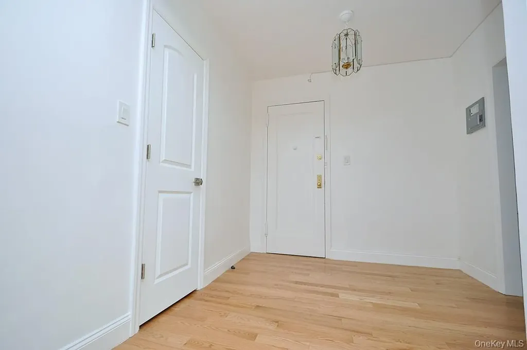 1 Broad Parkway White Plains NY 10601