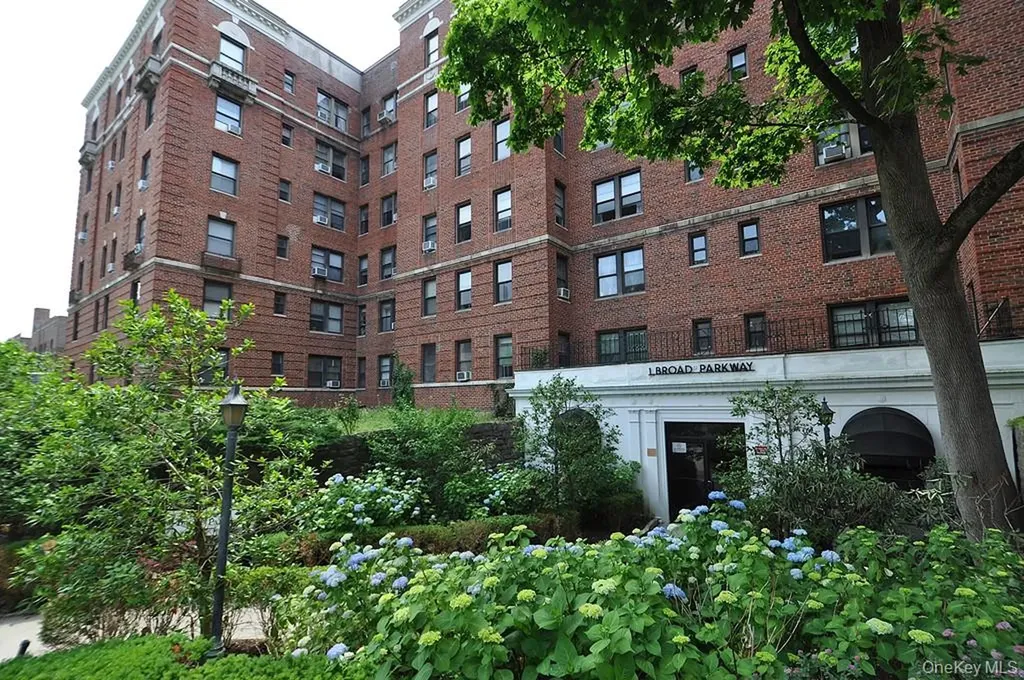 1 Broad Parkway White Plains NY 10601