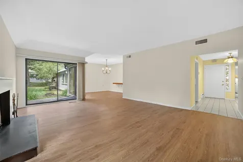 300 Heritage Hills Somers NY 10589