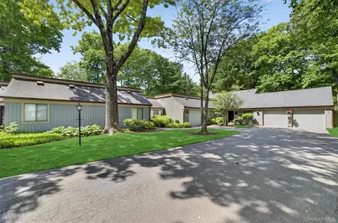 300 Heritage Hills Somers NY 10589