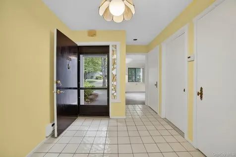 300 Heritage Hills Somers NY 10589