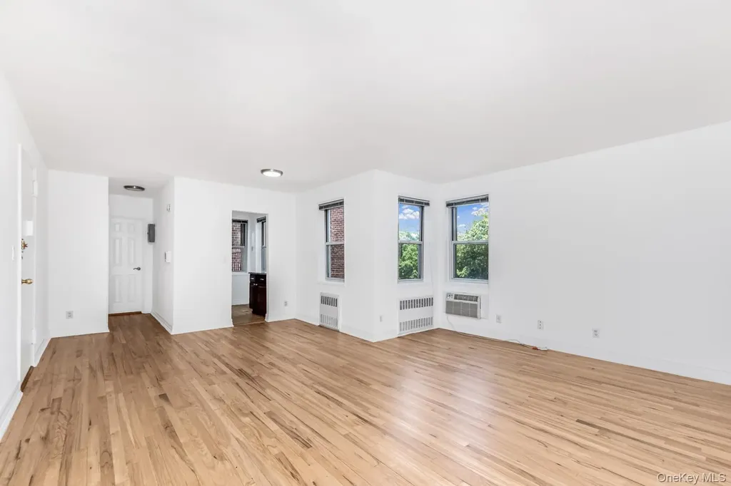 611 Palmer Road Yonkers NY 10701