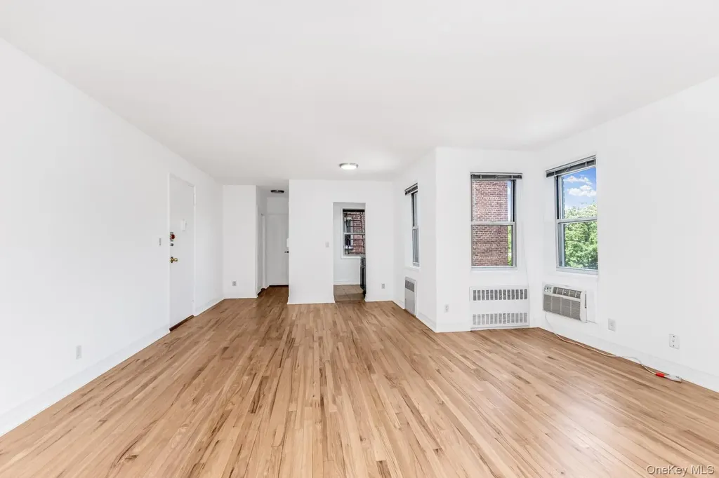 611 Palmer Road Yonkers NY 10701