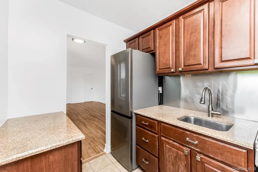 611 Palmer Road Yonkers NY 10701