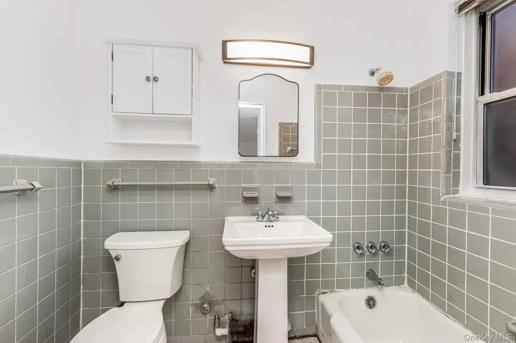 611 Palmer Road Yonkers NY 10701