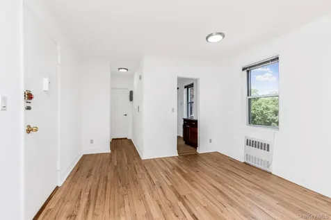 611 Palmer Road Yonkers NY 10701
