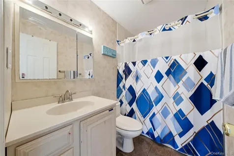 316 Philadelphia Avenue Massapequa Park NY 11762