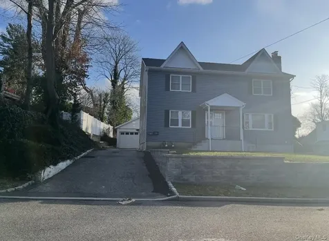 97 Coles Street Glen Cove NY 11542
