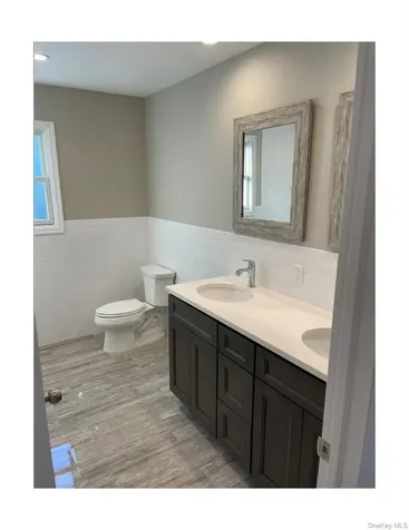97 Coles Street Glen Cove NY 11542