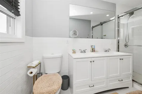 663 Arthur Street Baldwin NY 11510