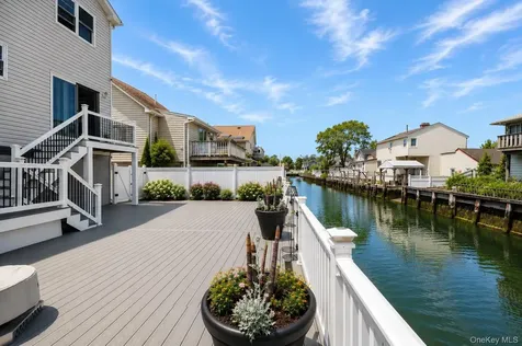 663 Arthur Street Baldwin NY 11510