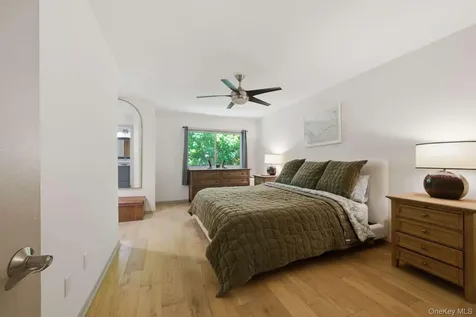 31 Timber Ridge Mount Kisco NY 10549