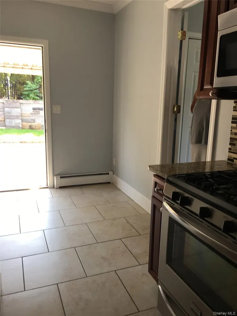 48 Parkway Road Bronxville NY 10708