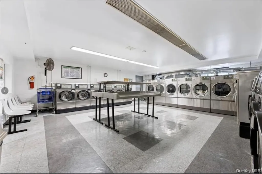 1085 Warburton Avenue Yonkers NY 10701